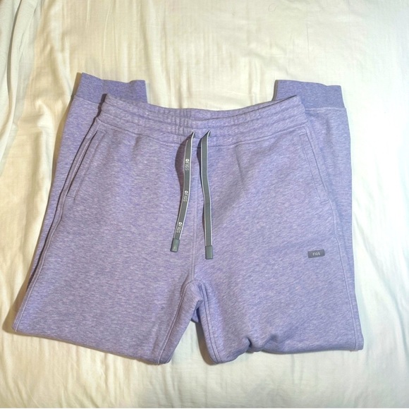 Rare FIGS Off-Shift Lilac Dawn sweatpants - Picture 5 of 5